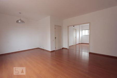 Sala de apartamento à venda com 3 quartos, 131m² em Perdizes, São Paulo