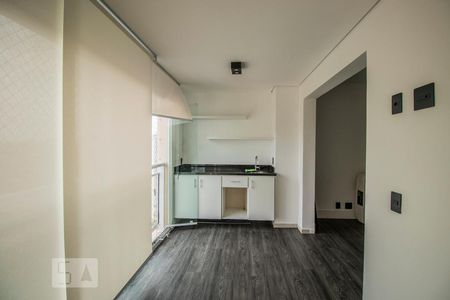 Varanda da Sala de apartamento para alugar com 1 quarto, 58m² em Vila Alexandria, São Paulo