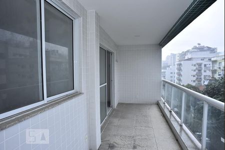 Varanda de apartamento para alugar com 3 quartos, 130m² em Freguesia, Rio de Janeiro