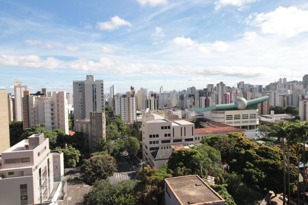 Apartamento para alugar com 4 quartos, 136m² em São Pedro, Belo Horizonte