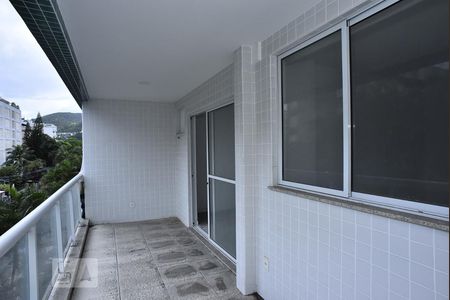 Varanda de apartamento para alugar com 4 quartos, 130m² em Freguesia, Rio de Janeiro