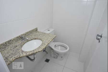 Lavabo de apartamento para alugar com 4 quartos, 130m² em Freguesia, Rio de Janeiro