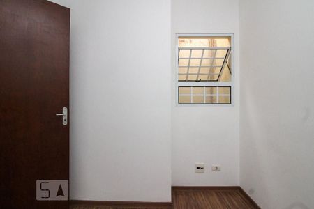 Quarto 2 de casa para alugar com 3 quartos, 75m² em Vila Santa Catarina, São Paulo