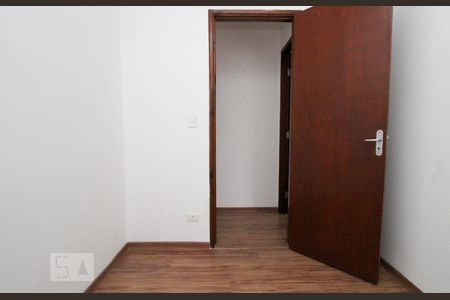 Quarto 2 de casa para alugar com 3 quartos, 75m² em Vila Santa Catarina, São Paulo