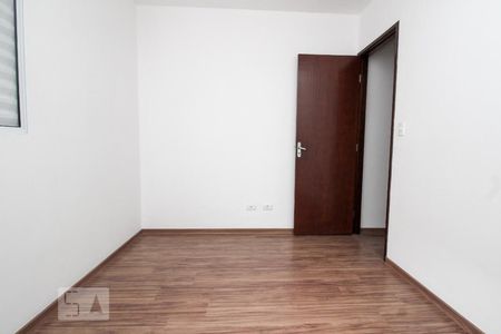 Quarto 1 de casa para alugar com 3 quartos, 75m² em Vila Santa Catarina, São Paulo