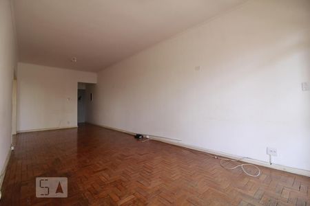 Apartamento à venda com 110m², 2 quartos e sem vagaSala