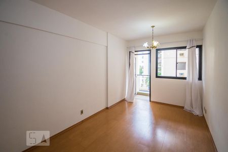 Sala de apartamento à venda com 1 quarto, 63m² em Centro, Campinas