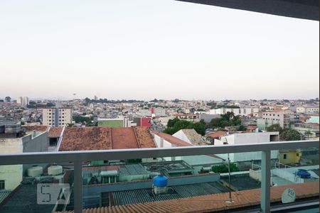 Vista - Sala/Cozinha de casa de condomínio para alugar com 2 quartos, 42m² em Vila Ré, São Paulo