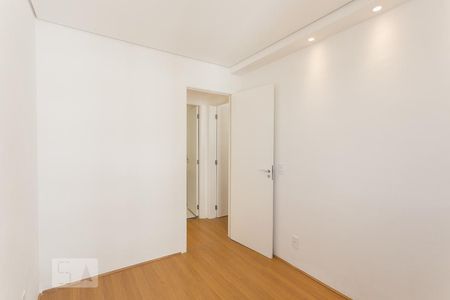 Quarto 1 de apartamento para alugar com 2 quartos, 42m² em Vila Ema, São Paulo