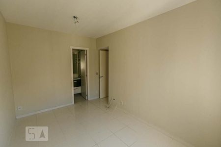 Suíte de apartamento para alugar com 2 quartos, 66m² em Partenon, Porto Alegre