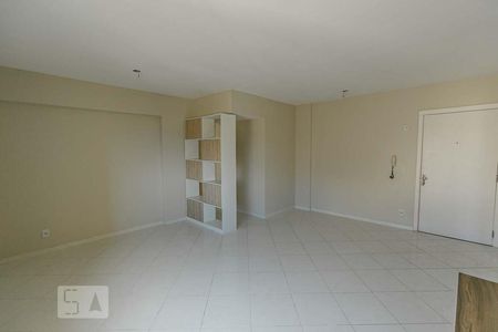 Sala de apartamento para alugar com 2 quartos, 66m² em Partenon, Porto Alegre