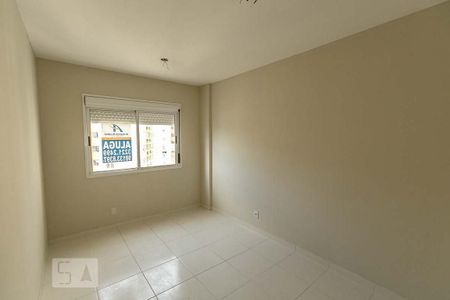 Suíte de apartamento para alugar com 2 quartos, 66m² em Partenon, Porto Alegre