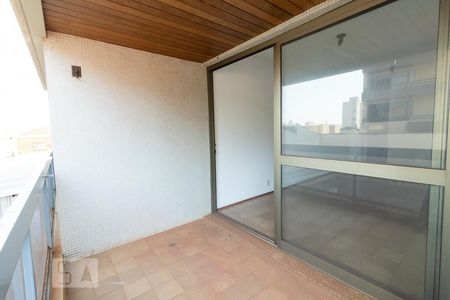 Varanda de apartamento para alugar com 1 quarto, 45m² em Centro, Ribeirão Preto