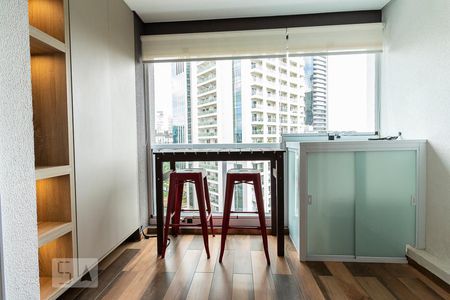 Sacada de apartamento para alugar com 1 quarto, 69m² em Brooklin Paulista, São Paulo