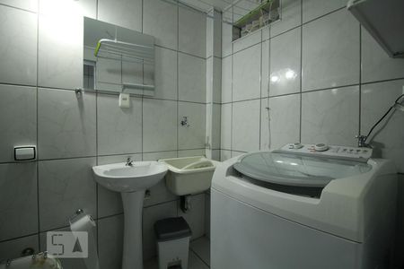 Banheiro / Área de Serviço de apartamento à venda com 1 quarto, 50m² em Liberdade, São Paulo