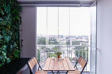 Sala de apartamento à venda com 2 quartos, 69m² em Água Branca, São Paulo