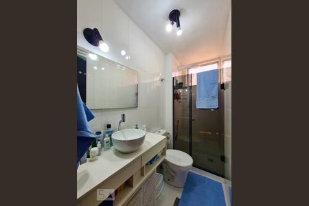 Banheiro de apartamento à venda com 1 quarto, 49m² em Quintino Bocaiuva, Rio de Janeiro