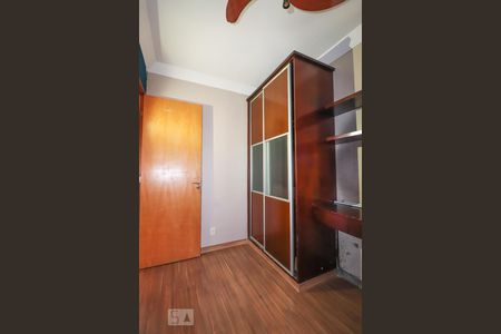 Quarto 1 de apartamento para alugar com 3 quartos, 84m² em Setor Bueno, Goiânia