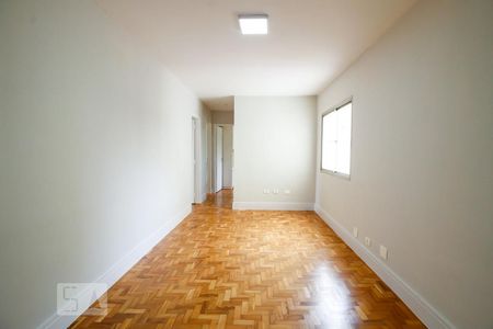 Apartamento à venda com 74m², 3 quartos e 1 vagaSala