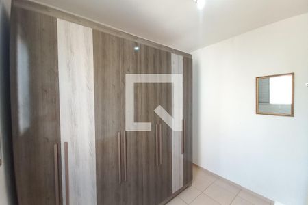 Quarto 2 de apartamento para alugar com 2 quartos, 43m² em Jardim Nova Europa, Campinas