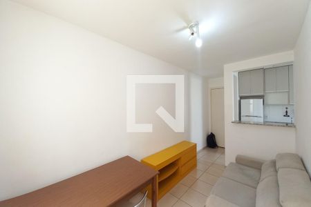 Sala de apartamento para alugar com 2 quartos, 43m² em Jardim Nova Europa, Campinas