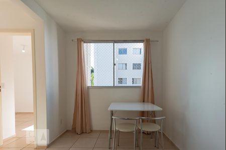 Sala de apartamento para alugar com 2 quartos, 43m² em Jardim Nova Europa, Campinas