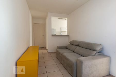 Sala de apartamento para alugar com 2 quartos, 43m² em Jardim Nova Europa, Campinas