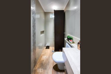 Apartamento à venda com 74m², 3 quartos e 2 vagas Apartamento à venda com 74m², 3 quartos e 2 vagasBanheiro Social