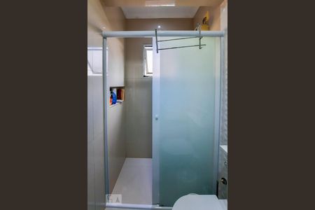 Apartamento à venda com 74m², 3 quartos e 2 vagas Apartamento à venda com 74m², 3 quartos e 2 vagasBanheiro da Suíte