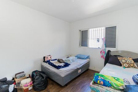 Quarto de casa à venda com 3 quartos, 250m² em Jardim Laone, São Paulo