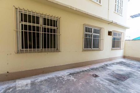 Vista da Sala de apartamento para alugar com 3 quartos, 80m² em Centro, Niterói