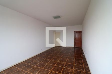 Sala de apartamento para alugar com 4 quartos, 110m² em Jardim Guanabara, Rio de Janeiro