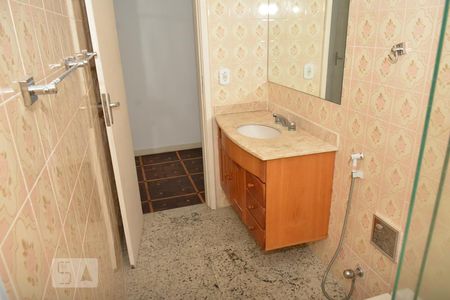 Banheiro da suite  de apartamento à venda com 3 quartos, 100m² em Jardim Guanabara, Rio de Janeiro