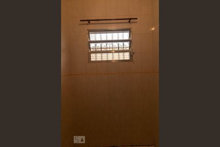 Banheiro de casa à venda com 4 quartos, 190m² em Parque Marajoara, Santo André