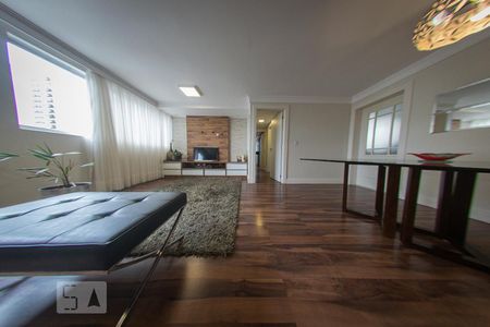 Sala de apartamento para alugar com 2 quartos, 94m² em Vila Izabel, Curitiba