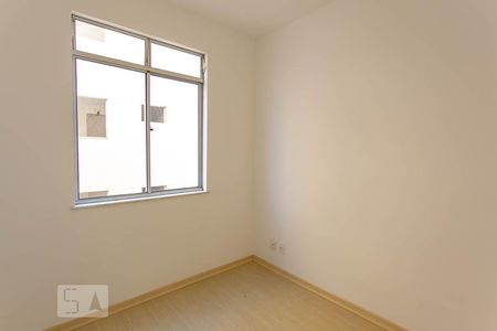 Quarto 1 de apartamento para alugar com 2 quartos, 66m² em Castelo, Belo Horizonte