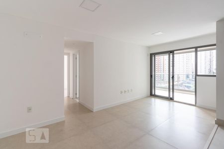 Sala de apartamento para alugar com 2 quartos, 71m² em Indianópolis, São Paulo