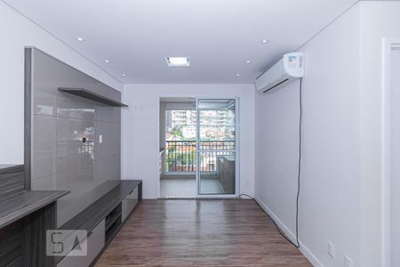 Sala de apartamento à venda com 2 quartos, 68m² em Lapa, São Paulo