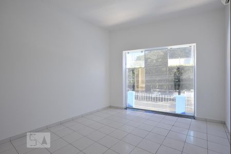 Sala 3 de casa para alugar com 3 quartos, 156m² em Jardim Leonor, Campinas