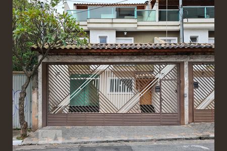 Fachada de casa à venda com 2 quartos, 100m² em Jardim Coimbra, São Paulo