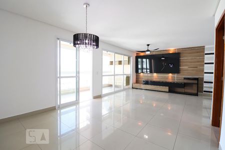 Sala de apartamento para alugar com 3 quartos, 171m² em Serrinha, Goiânia