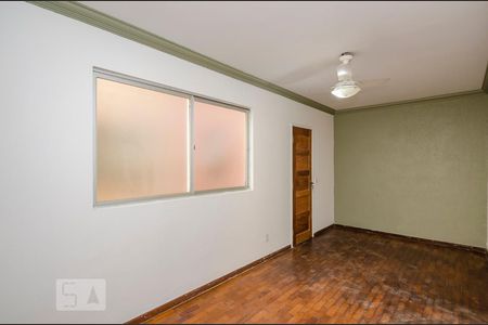 Sala de apartamento para alugar com 3 quartos, 65m² em Buritis, Belo Horizonte