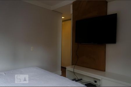 Suíte de apartamento para alugar com 2 quartos, 131m² em Consolação, São Paulo