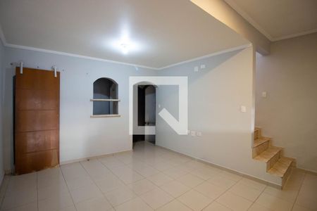 Sala de casa para alugar com 2 quartos, 85m² em Jardim Norma, São Paulo