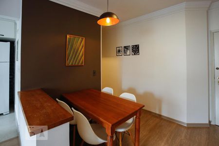 Sala de apartamento para alugar com 1 quarto, 60m² em Moema, São Paulo