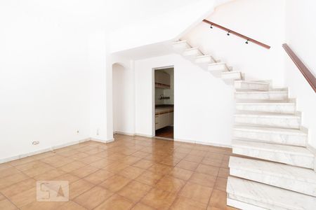 Sala de casa de condomínio para alugar com 2 quartos, 70m² em Lins de Vasconcelos, Rio de Janeiro