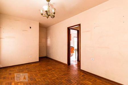 Sala de casa à venda com 2 quartos, 150m² em Vila Brasilina, São Paulo