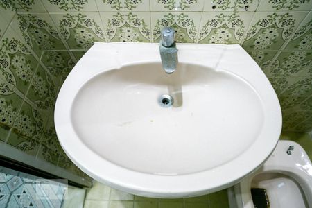 Lavabo de casa à venda com 4 quartos, 250m² em Vila Pita, São Paulo