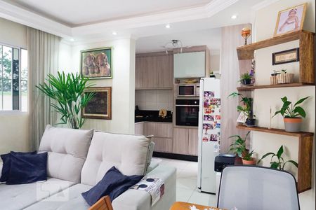 Sala de casa de condomínio à venda com 1 quarto, 1m² em Vila Carmosina, São Paulo