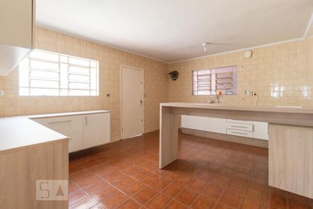 Cozinha de casa à venda com 3 quartos, 200m² em Vila Campesina, Osasco